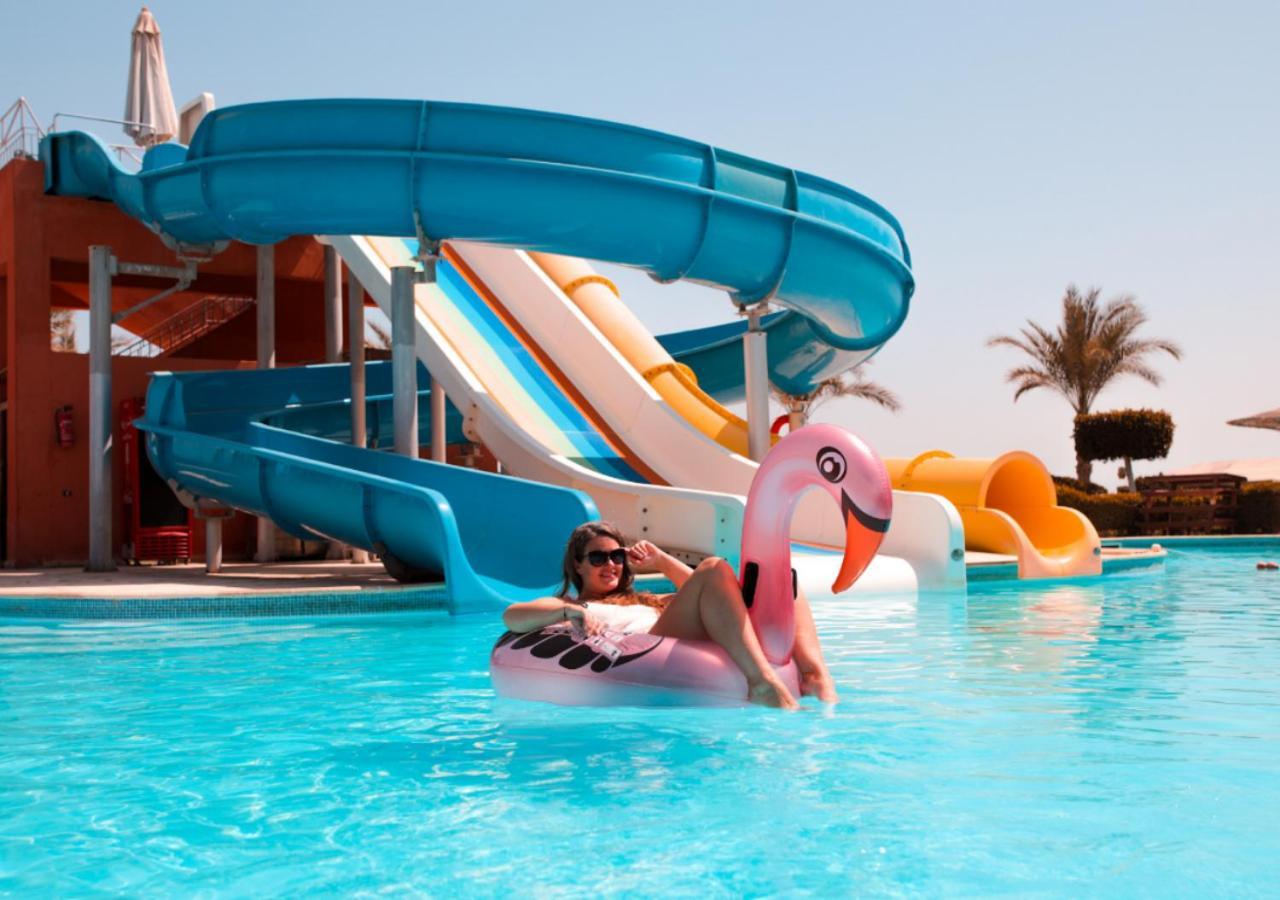 Retal View Resort El Sokhna Aqua Park Ajn-Szuhna Kültér fotó