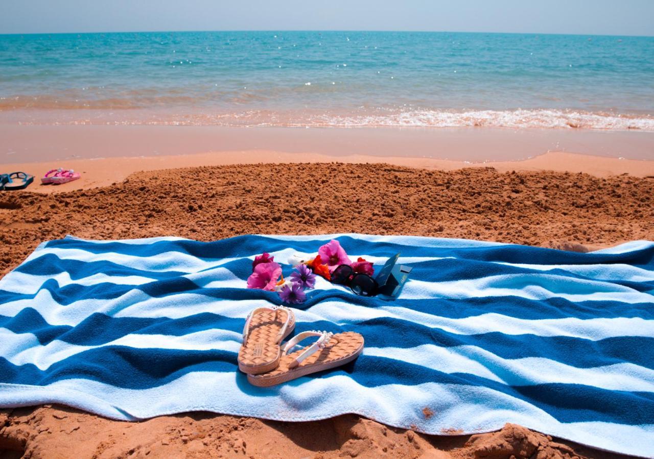 Retal View Resort El Sokhna Aqua Park Ajn-Szuhna Kültér fotó