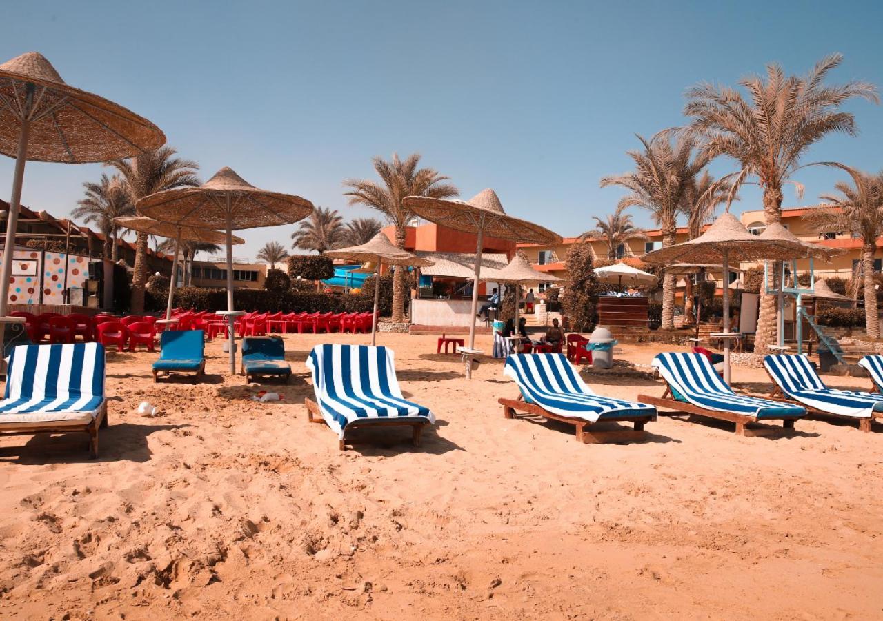 Retal View Resort El Sokhna Aqua Park Ajn-Szuhna Kültér fotó