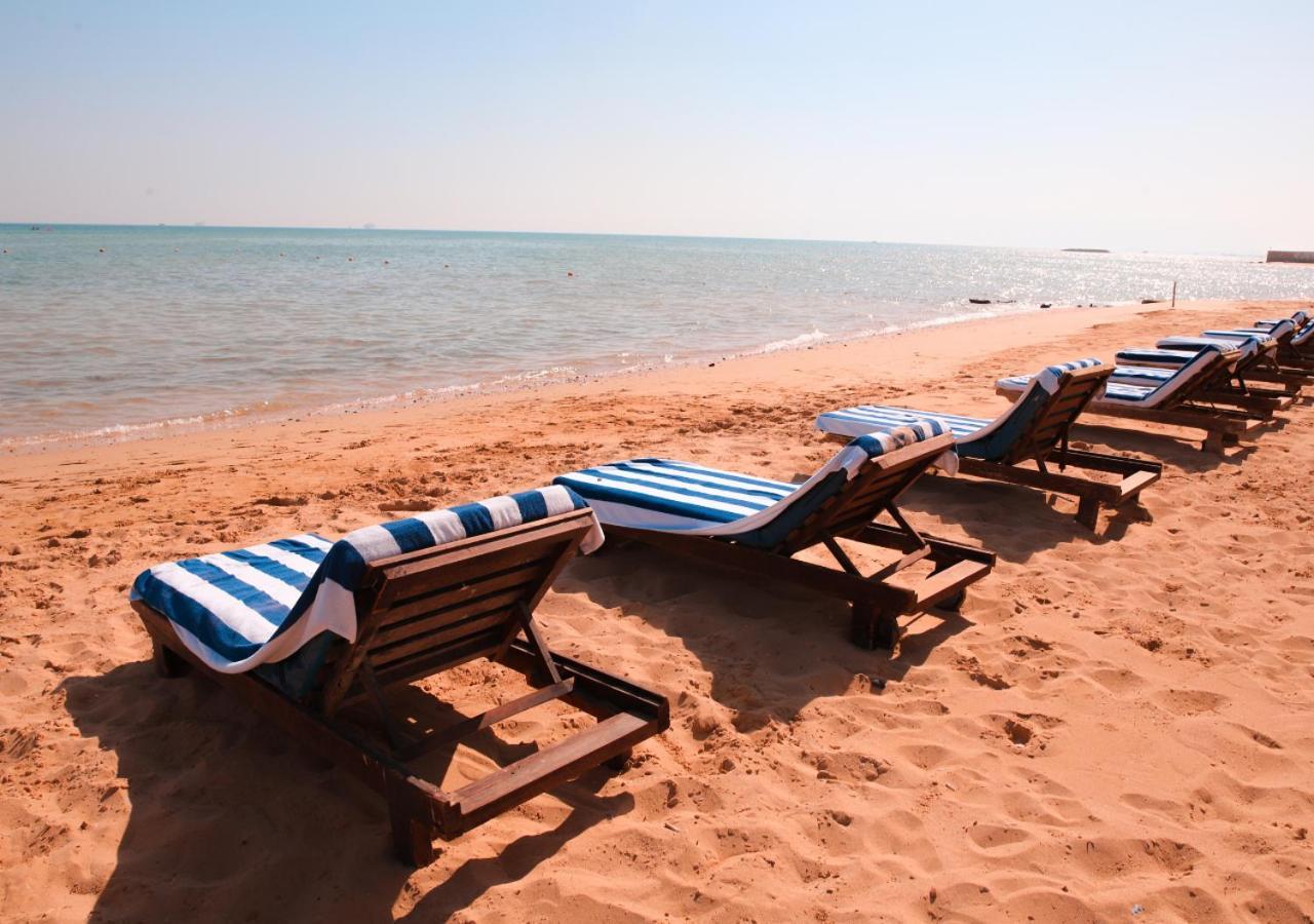 Retal View Resort El Sokhna Aqua Park Ajn-Szuhna Kültér fotó