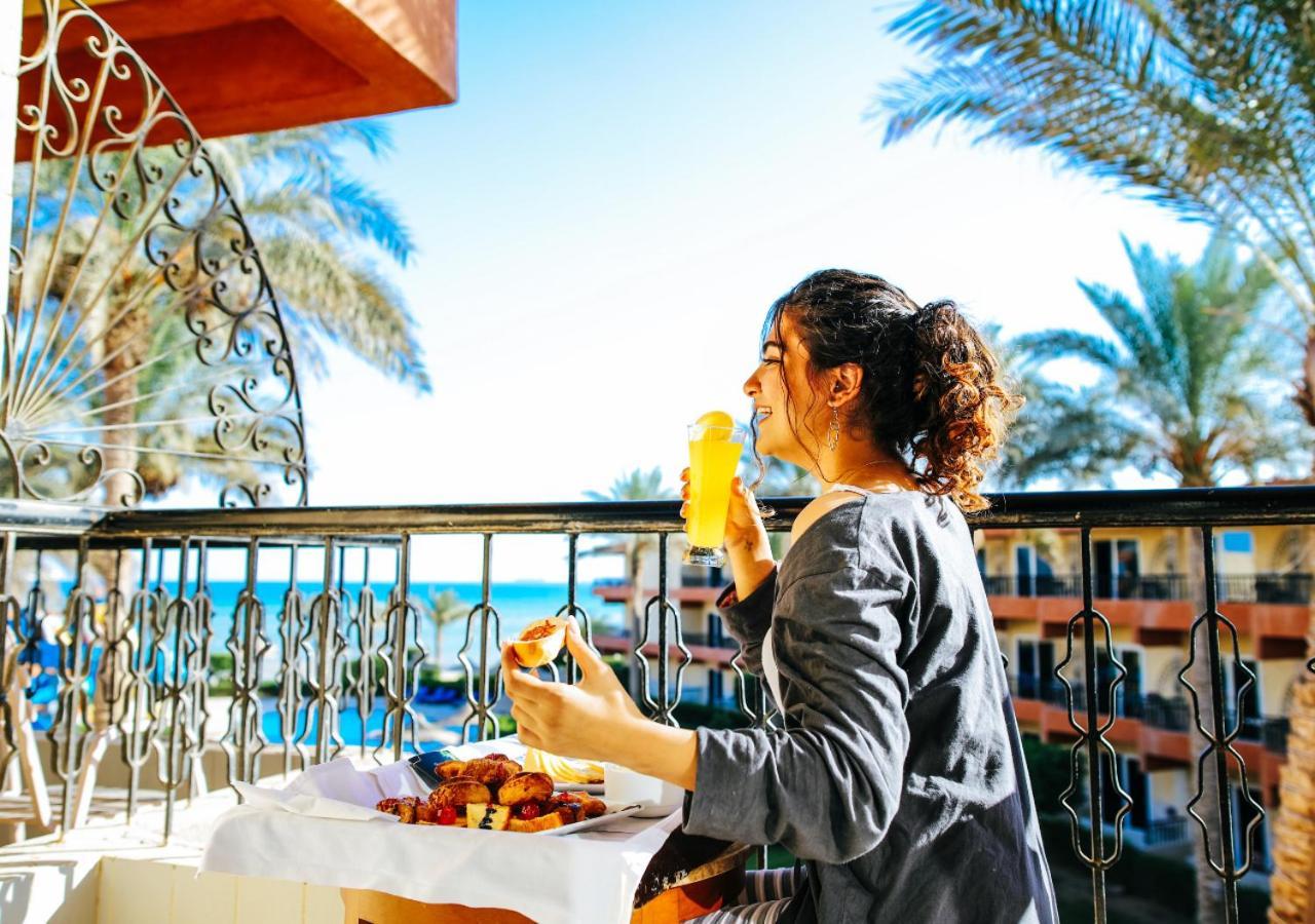 Retal View Resort El Sokhna Aqua Park Ajn-Szuhna Kültér fotó