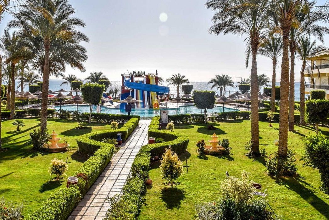 Retal View Resort El Sokhna Aqua Park Ajn-Szuhna Kültér fotó