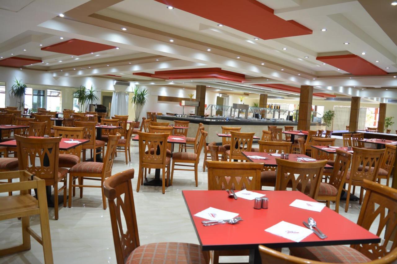 Retal View Resort El Sokhna Aqua Park Ajn-Szuhna Kültér fotó