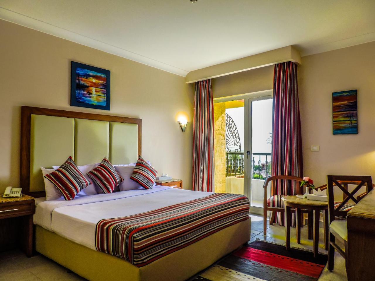 Retal View Resort El Sokhna Aqua Park Ajn-Szuhna Kültér fotó